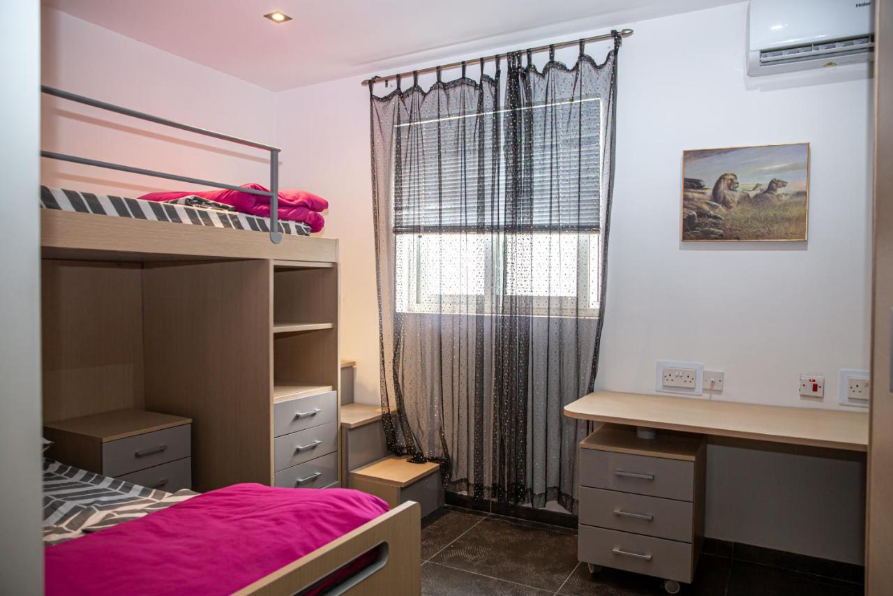 Dolmen Court Flat 10, Qawra Apartman San Pawl il-Baħar Kültér fotó