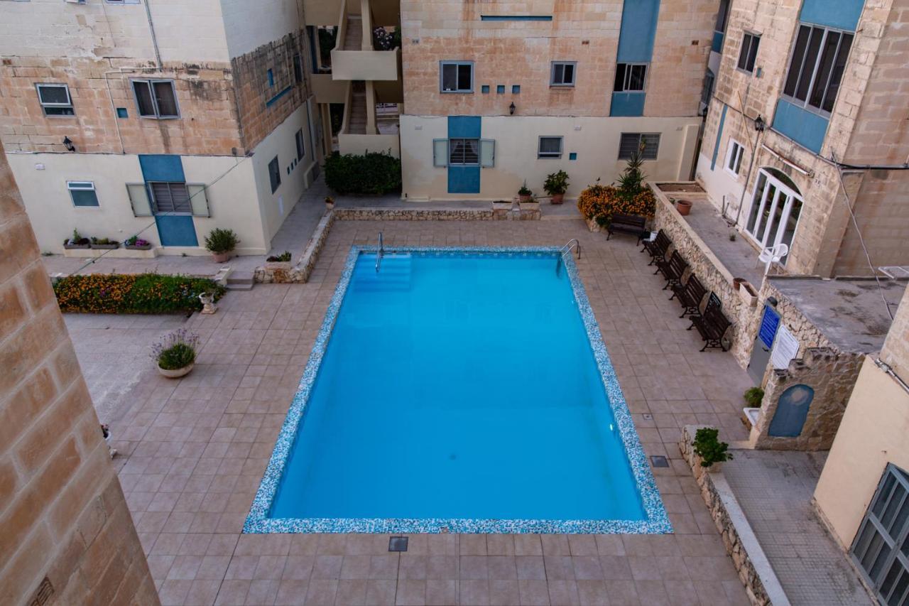 Dolmen Court Flat 10, Qawra Apartman San Pawl il-Baħar Kültér fotó