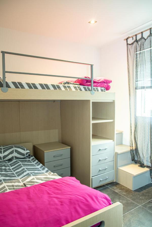 Dolmen Court Flat 10, Qawra Apartman San Pawl il-Baħar Kültér fotó