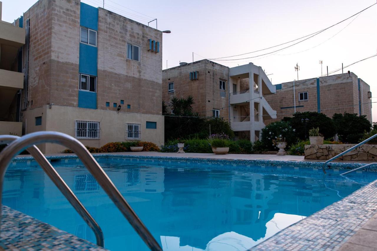 Dolmen Court Flat 10, Qawra Apartman San Pawl il-Baħar Kültér fotó