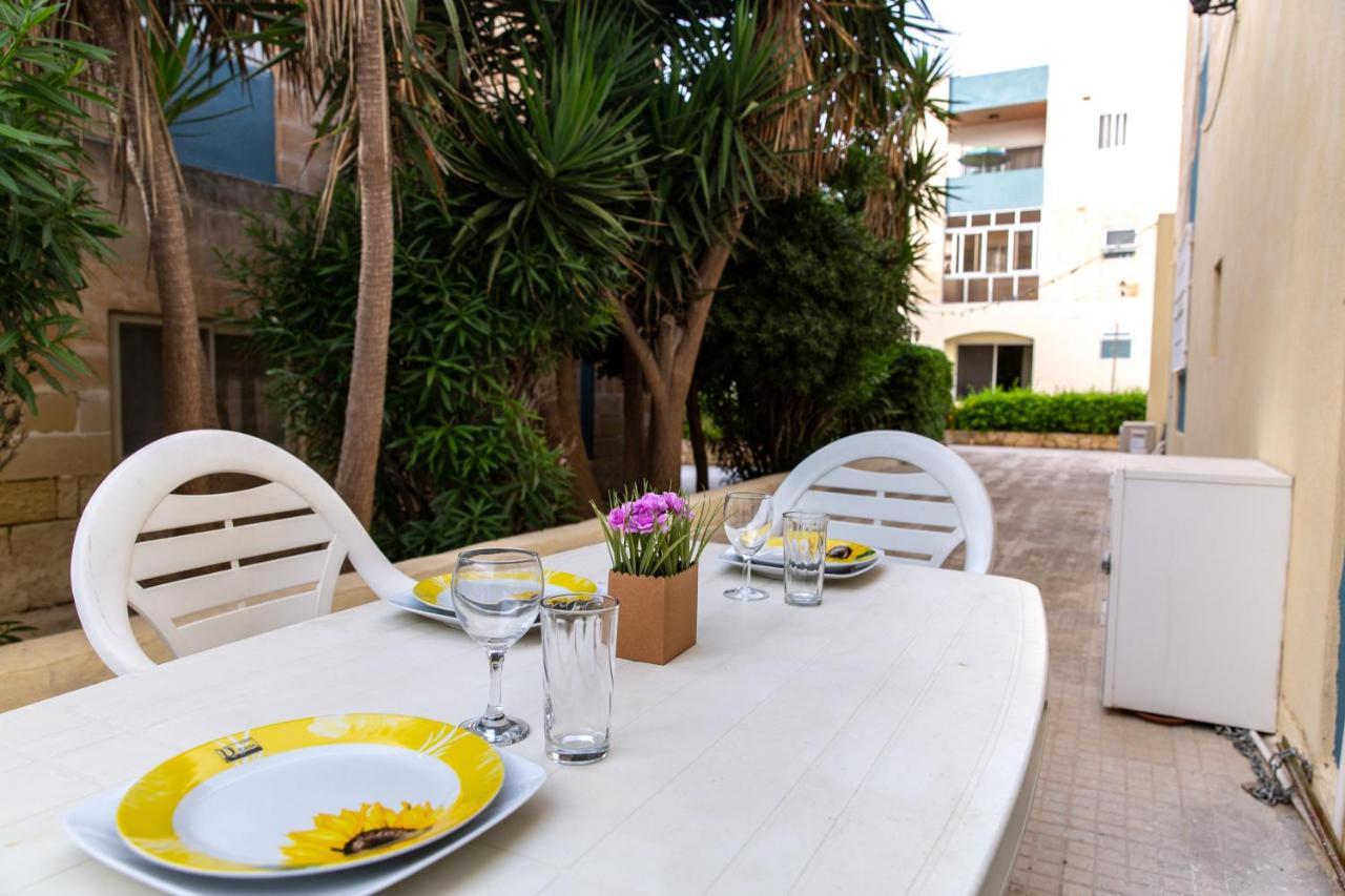 Dolmen Court Flat 10, Qawra Apartman San Pawl il-Baħar Kültér fotó
