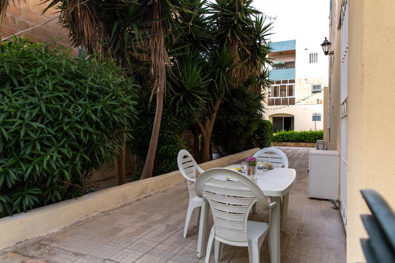 Dolmen Court Flat 10, Qawra Apartman San Pawl il-Baħar Kültér fotó